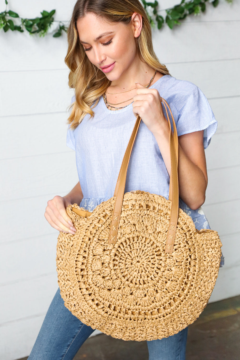 Tan Braided Raffia Circle Lined Tote Bag