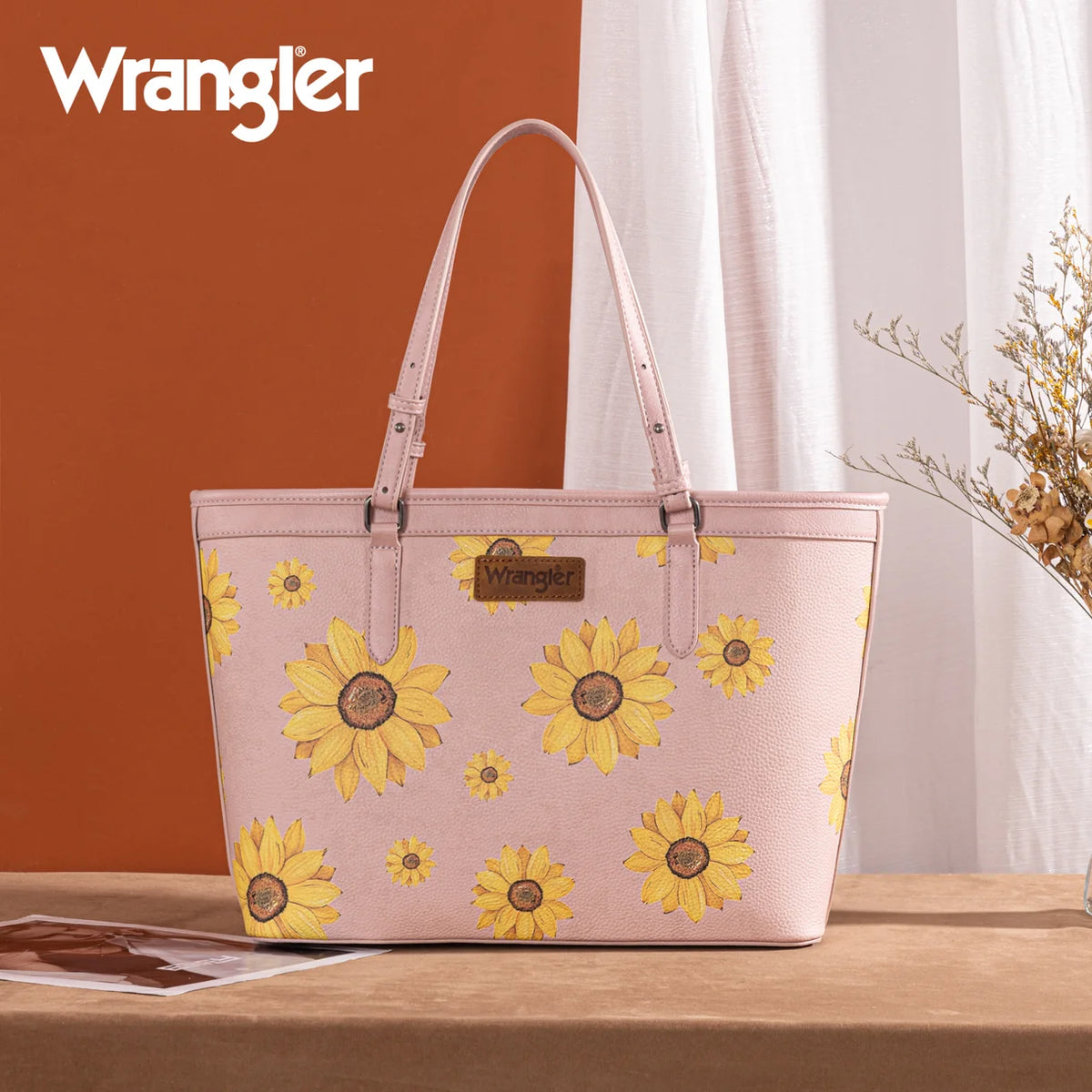 Wrangler Sunflower Print Tote Bag (Pre-order item)