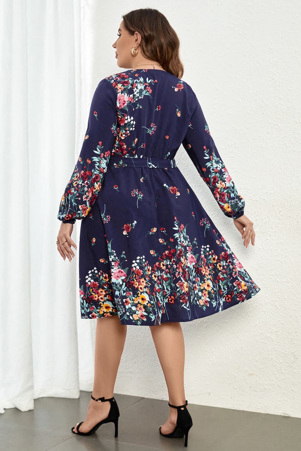 Plus Size Floral Tie Waist Long Sleeve Dress