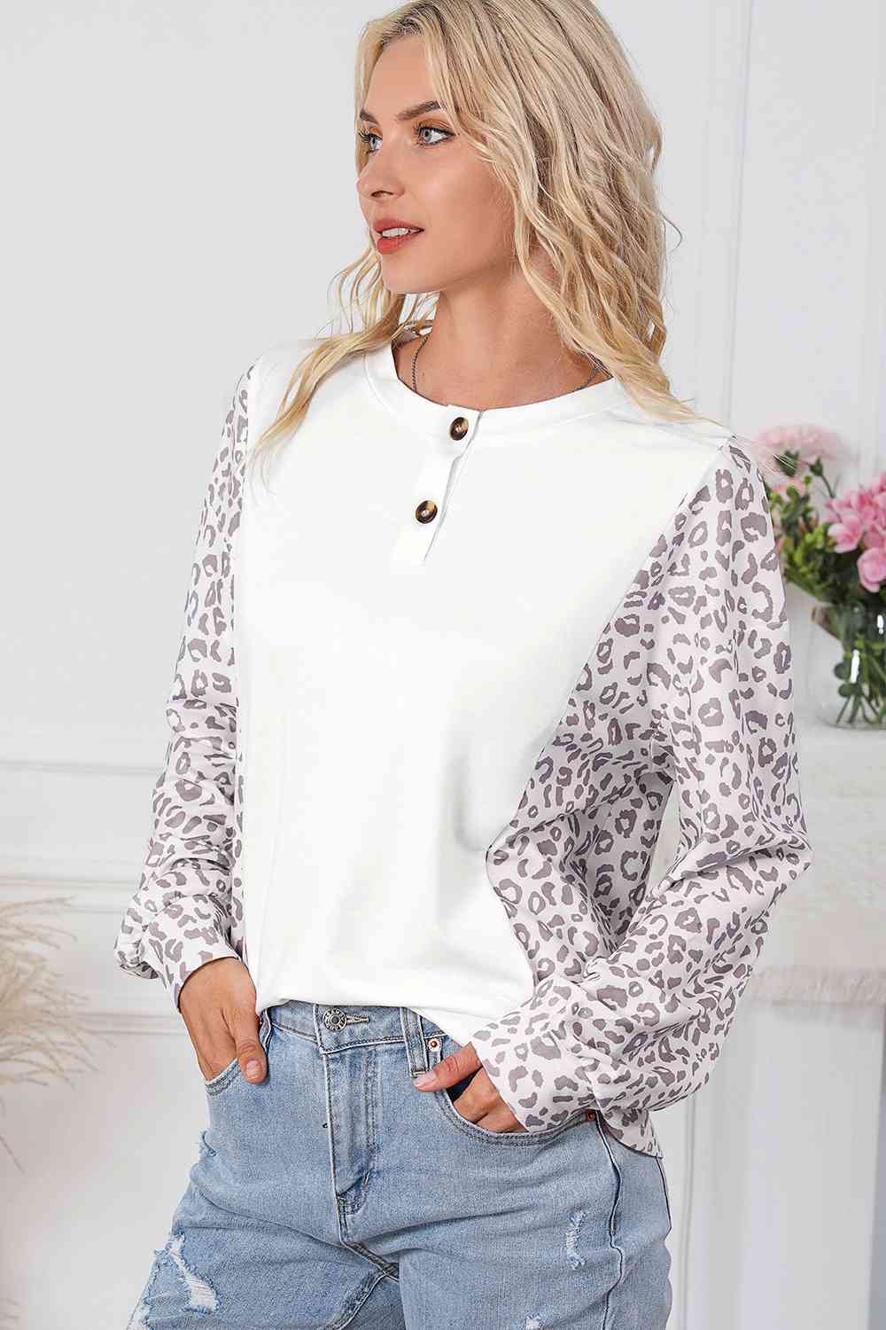 Leopard Round Neck Long Sleeve Top